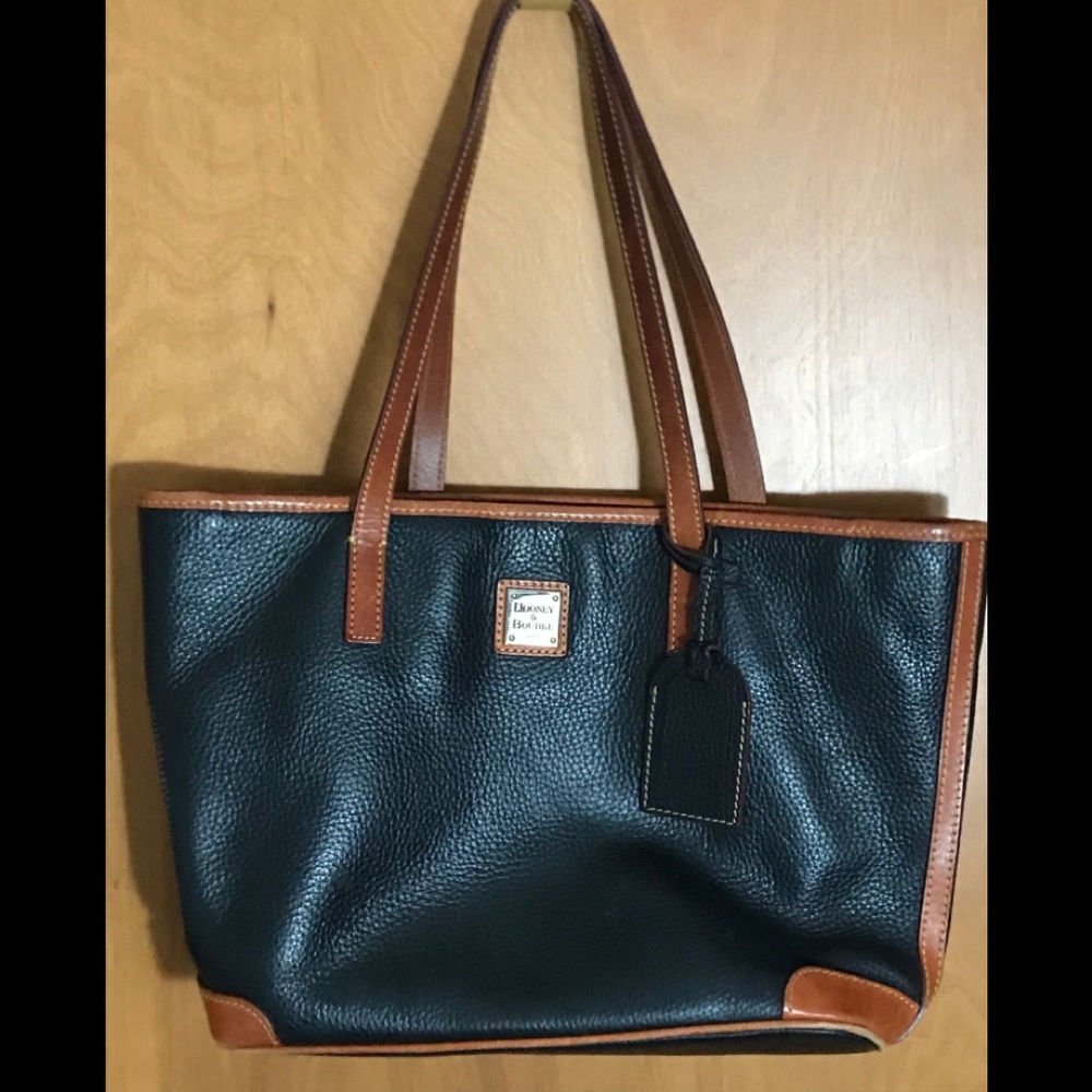 Dooney  and Bourke bag